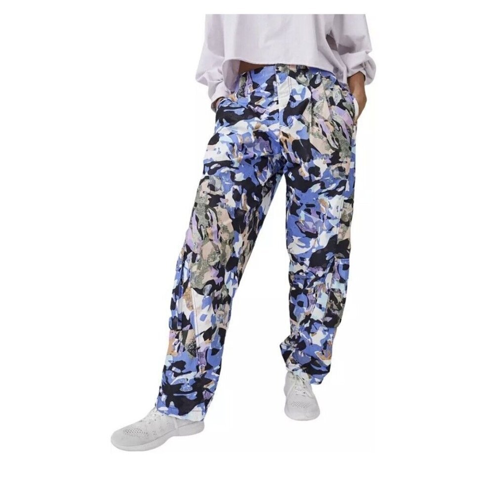 Free People Multicolor Blue Floral-Print Cargo Pants
